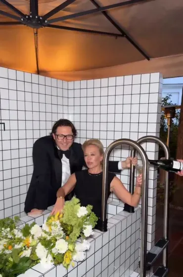 Яна Рудковская, Елена Перминова, Сати Спивакова, Светлана Бондарчук и другие посетили день рождения Екатерины Мухиной Яна Рудковская, Елена Перминова, Сати Спивакова, Светлана Бондарчук и другие посетили день рождения Екатерины Мухиной