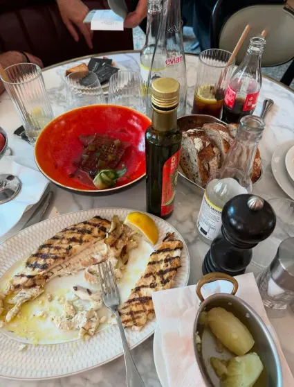 Линдси Лохан показала новые семейные фото на фоне слухов о пластике Линдси Лохан показала новые семейные фото на фоне слухов о пластике