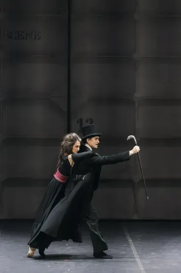 Николай Валуев, Ида Кехман и Митя Фомин на премьера балета "Дягилев" Николай Валуев, Ида Кехман и Митя Фомин на премьера балета "Дягилев"