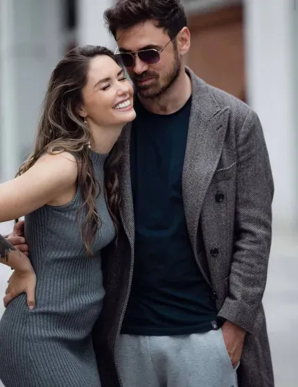 Официально: Агата Муцениеце подтвердила, что ждёт третьего ребёнка Официально: Агата Муцениеце подтвердила, что ждёт третьего ребёнка