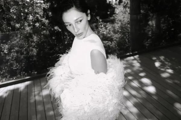 Появились новые фото со свадьбы Насти Ивлеевой и Филиппа Бегака Появились новые фото со свадьбы Насти Ивлеевой и Филиппа Бегака