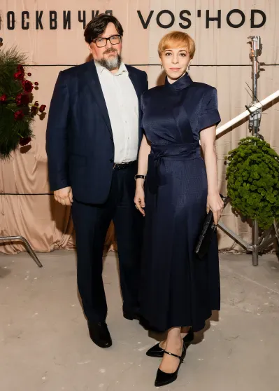 Танцы под дождём и питерская атмосфера: как Дима Билан, Анна Седокова, Аврора Киба и "вся Москва" гуляли на вечеринке в рамках ПМЭФ-2025 Танцы под дождём и питерская атмосфера: как Дима Билан, Анна Седокова, Аврора Киба и "вся Москва" гуляли на вечеринке в рамках ПМЭФ-2025