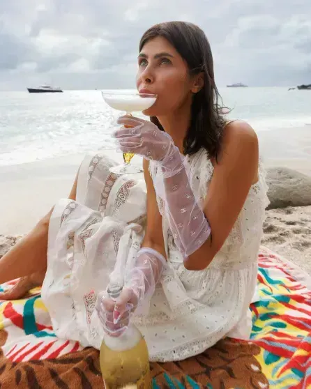 "Загадочный и плодовитый". В Forbes вышел материал о миллиардере Евгении Швидлере, который стал художником под псевдонимом ES23 "Загадочный и плодовитый". В Forbes вышел материал о миллиардере Евгении Швидлере, который стал художником под псевдонимом ES23