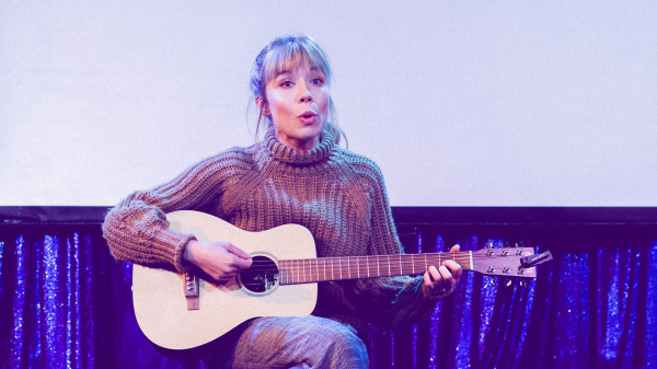 Дженнет МакКарди Дженнет МакКарди