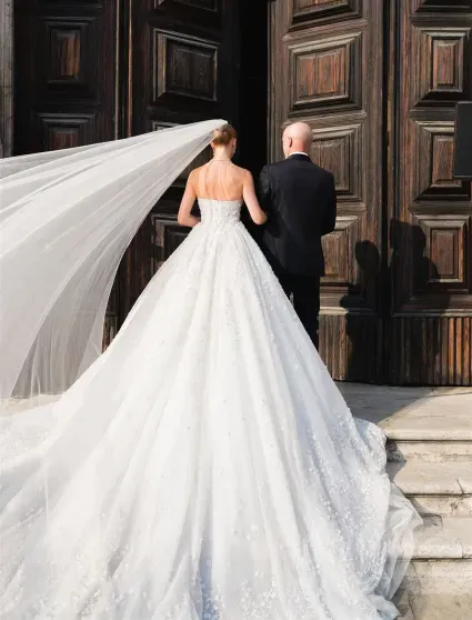 46 килограммов икры, 170 гостей и свадебный агент Джеффа Безоса: сестра Ирины Зарьковой вышла замуж за швейцарского бизнесмена в Венеции