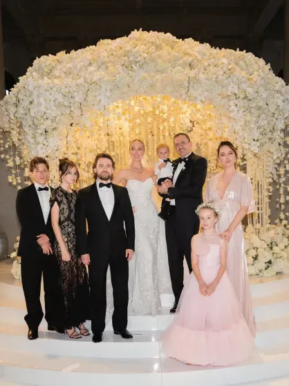 46 килограммов икры, 170 гостей и свадебный агент Джеффа Безоса: сестра Ирины Зарьковой вышла замуж за швейцарского бизнесмена в Венеции