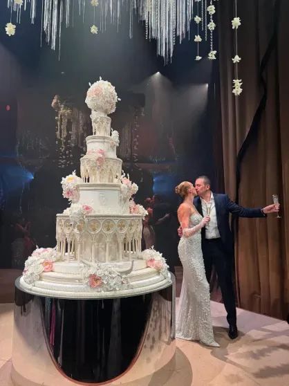 46 килограммов икры, 170 гостей и свадебный агент Джеффа Безоса: сестра Ирины Зарьковой вышла замуж за швейцарского бизнесмена в Венеции