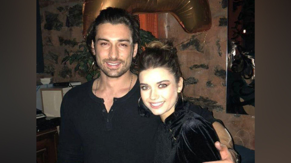 Афра Сарачоглу Афра Сарачоглу