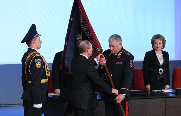 Владимир Колокольцев