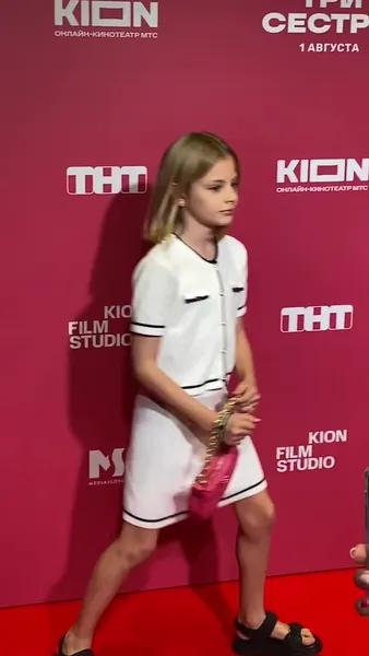 «Целовались взасос»: Павел Деревянко раскрыл интимные подробности съемок с Ларисой Гузеевой «Целовались взасос»: Павел Деревянко раскрыл интимные подробности съемок с Ларисой Гузеевой