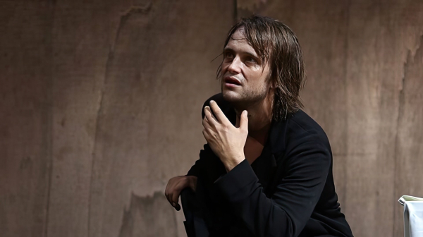 Аугуст Диль Аугуст Диль