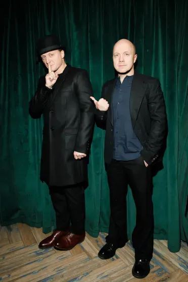 Анна Седокова с дочерью, Марк Эйдельштейн, Ольга Сутулова и Прохор Шаляпин на премьере сериала "Этерна" Анна Седокова с дочерью, Марк Эйдельштейн, Ольга Сутулова и Прохор Шаляпин на премьере сериала "Этерна"