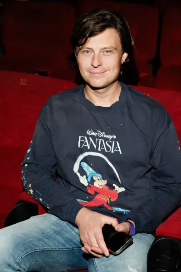 Анна Седокова с дочерью, Марк Эйдельштейн, Ольга Сутулова и Прохор Шаляпин на премьере сериала "Этерна" Анна Седокова с дочерью, Марк Эйдельштейн, Ольга Сутулова и Прохор Шаляпин на премьере сериала "Этерна"