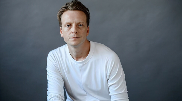 Аугуст Диль Аугуст Диль