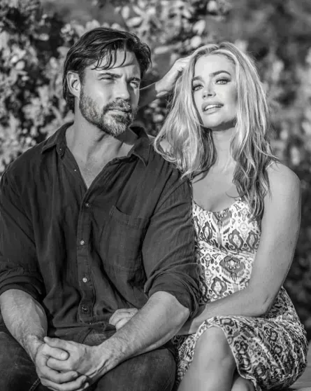 "Душил меня и угрожал убить". Дениз Ричардс обвинила мужа в домашнем насилии "Душил меня и угрожал убить". Дениз Ричардс обвинила мужа в домашнем насилии