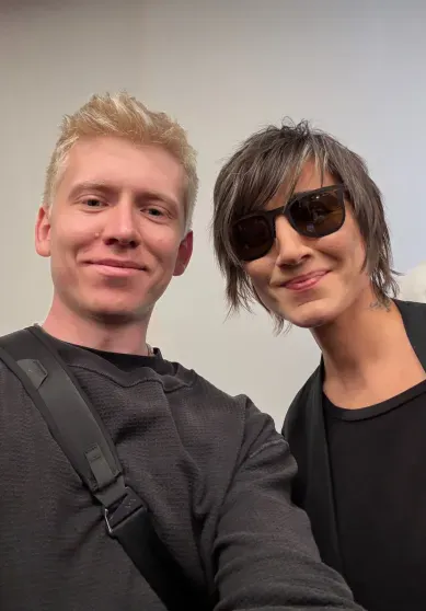 Рената Литвинова с дочерью и Земфира* посетили афтепати показа Balenciaga в Париже Рената Литвинова с дочерью и Земфира* посетили афтепати показа Balenciaga в Париже