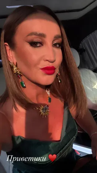 Слёзы Ирины Винер, поздравление от Татьяны Навки, Лиза Арзамасова и Илья Авербух в гостях: как прошла свадьба гимнастки Дины Авериной Слёзы Ирины Винер, поздравление от Татьяны Навки, Лиза Арзамасова и Илья Авербух в гостях: как прошла свадьба гимнастки Дины Авериной