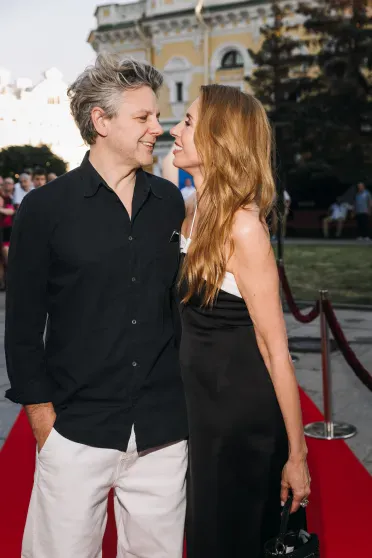 Светлана Бондарчук с мужем, Екатерина Климова, Михаил Пореченков и Никита Кологривый открыли фестиваль "Горький fest" Светлана Бондарчук с мужем, Екатерина Климова, Михаил Пореченков и Никита Кологривый открыли фестиваль "Горький fest"