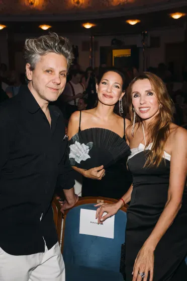 Светлана Бондарчук с мужем, Екатерина Климова, Михаил Пореченков и Никита Кологривый открыли фестиваль "Горький fest" Светлана Бондарчук с мужем, Екатерина Климова, Михаил Пореченков и Никита Кологривый открыли фестиваль "Горький fest"