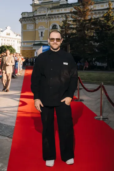 Светлана Бондарчук с мужем, Екатерина Климова, Михаил Пореченков и Никита Кологривый открыли фестиваль "Горький fest" Светлана Бондарчук с мужем, Екатерина Климова, Михаил Пореченков и Никита Кологривый открыли фестиваль "Горький fest"