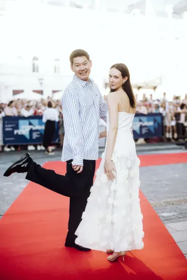 Светлана Бондарчук с мужем, Екатерина Климова, Михаил Пореченков и Никита Кологривый открыли фестиваль "Горький fest" Светлана Бондарчук с мужем, Екатерина Климова, Михаил Пореченков и Никита Кологривый открыли фестиваль "Горький fest"