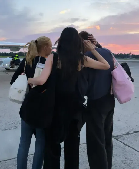 Жена Бруклина Бекхэма снялась полностью обнажённой