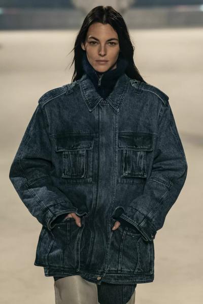 Леонардо Ди Каприо раскрыл новые "правила" совместной жизни с Витторией Черетти
Леонардо Ди Каприо раскрыл новые "правила" совместной жизни с Витторией Черетти