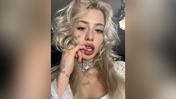 Хофманита Хофманита