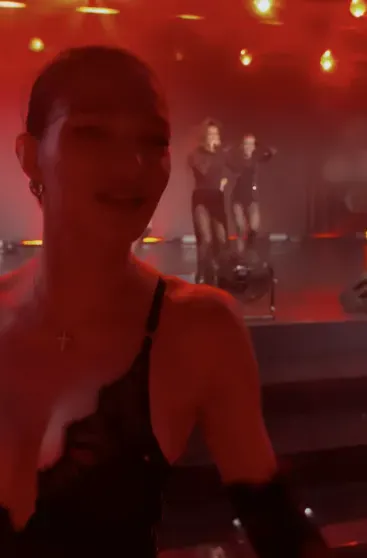 Елизавета Пескова, Алеся Кафельникова, сёстры Манасир и Нюша на дне рождения Варвары Мазараки Елизавета Пескова, Алеся Кафельникова, сёстры Манасир и Нюша на дне рождения Варвары Мазараки