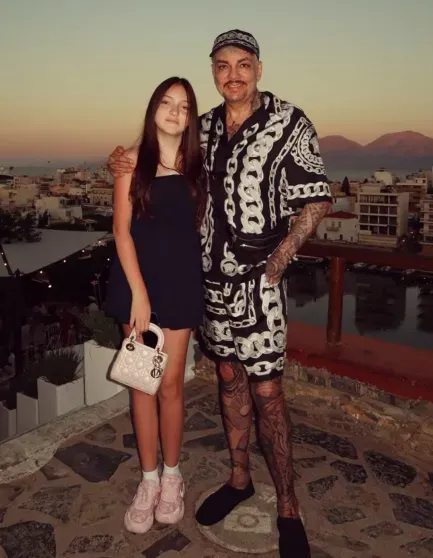 "Я ей уроков в этом не давал". Филипп Киркоров восхитился умением дочери отвечать на хейт "Я ей уроков в этом не давал". Филипп Киркоров восхитился умением дочери отвечать на хейт