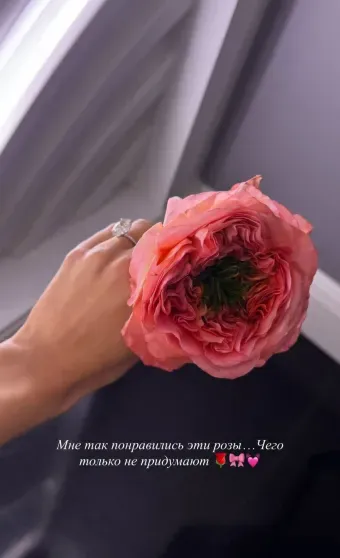 15 тысяч и одна роза: Григорий Лепс "искупал" 19-летнюю невесту в цветах 15 тысяч и одна роза: Григорий Лепс "искупал" 19-летнюю невесту в цветах