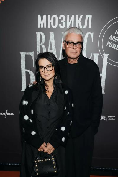 Алеся Кафельникова, Лариса Долина, Михаил Шуфутинский и другие на премьере мюзикла "Вальс-бостон"
Алеся Кафельникова, Лариса Долина, Михаил Шуфутинский и другие на премьере мюзикла "Вальс-бостон"