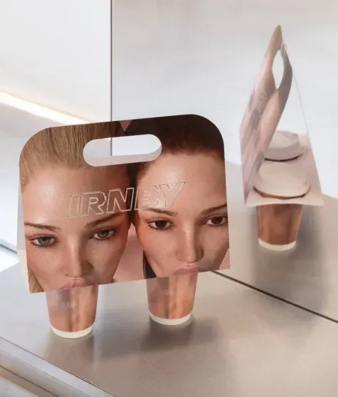 "Широта мышления". Анастасия Миронова ответила на критику после скандала вокруг дизайна стаканов, в котором увидели намёк на оральный секс "Широта мышления". Анастасия Миронова ответила на критику после скандала вокруг дизайна стаканов, в котором увидели намёк на оральный секс