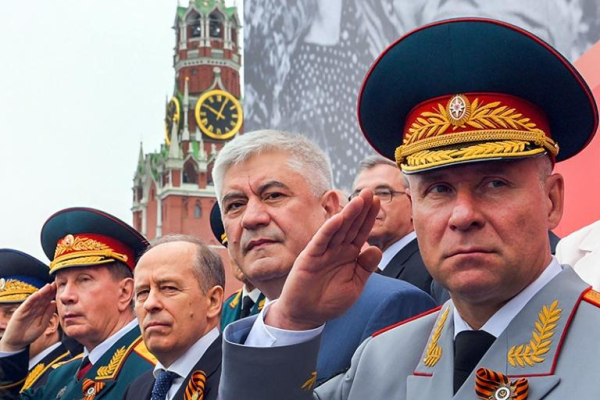 Евгений Зиничев Евгений Зиничев