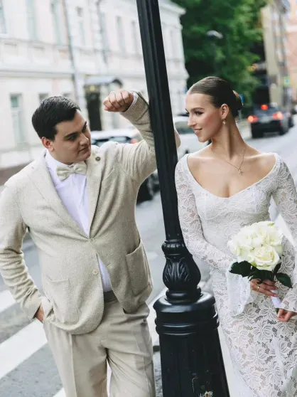 Сын Михаила Круга женился на девушке, с которой познакомился на ток-шоу "Давай поженимся!" Сын Михаила Круга женился на девушке, с которой познакомился на ток-шоу "Давай поженимся!"