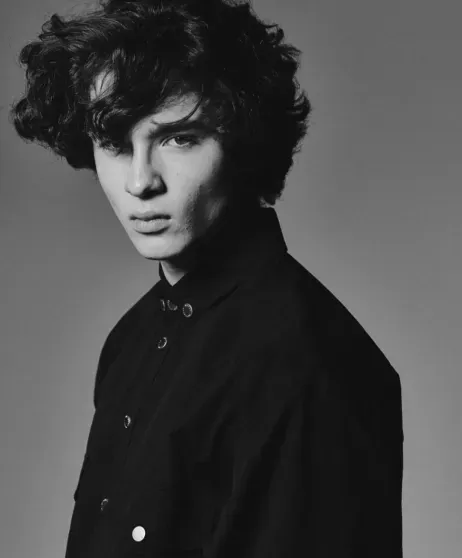 "Какой красивый парень". В сети обсуждают 18-летнего сына Алики Смеховой "Какой красивый парень". В сети обсуждают 18-летнего сына Алики Смеховой