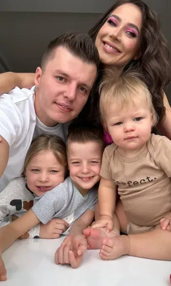 Стало известно, от кого Лерчек забеременела во время домашнего ареста Стало известно, от кого Лерчек забеременела во время домашнего ареста