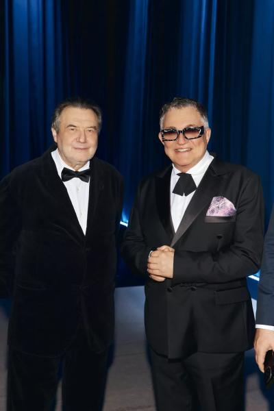 
                "Вызов": Алла Сигалова, Софья Эрнст и другие гости церемонии            