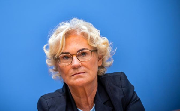 Кристина Ламбрехт Кристина Ламбрехт