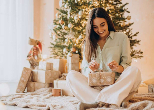 Пять подарков для взрослой дочери или подруги: одежда и аксессуары, как выбрать Пять подарков для взрослой дочери или подруги: одежда и аксессуары, как выбрать