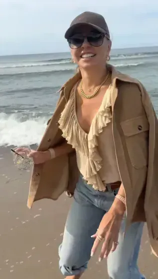 "Отлично проделанная работа". На Spletnik обсуждают "новое" лицо 50-летней Татьяны Навки "Отлично проделанная работа". На Spletnik обсуждают "новое" лицо 50-летней Татьяны Навки