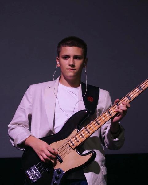 Жизнь, слезы и любовь главной рок-леди Дианы Арбениной: «Я стараюсь сохранить то, что имею, но не все зависит от меня» Жизнь, слезы и любовь главной рок-леди Дианы Арбениной: «Я стараюсь сохранить то, что имею, но не все зависит от меня»