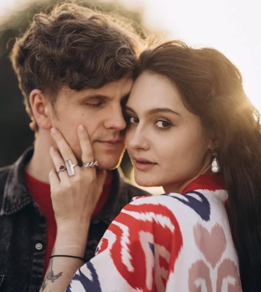 Мария Михалкова-Кончаловская разводится с мужем
Мария Михалкова-Кончаловская разводится с мужем