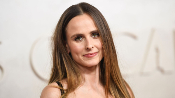 Полин Шаламе