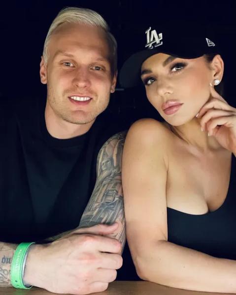 Мрачное пророчество? Что скандальная Лена Миро писала про отношения Анны Седоковой и Яниса Тиммы