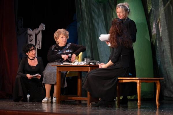 80-летняя Лариса Рубальская о пластических операциях, неразделенной любви к NILETTO и конфликтах с Аллегровой и Руссо 80-летняя Лариса Рубальская о пластических операциях, неразделенной любви к NILETTO и конфликтах с Аллегровой и Руссо