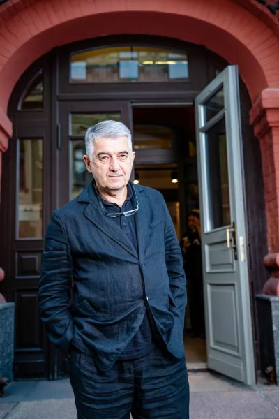 Юлия Пересильд, Евгений Миронов, Константин Райкин и другие на презентации нового сезона в Театре Наций
Юлия Пересильд, Евгений Миронов, Константин Райкин и другие на презентации нового сезона в Театре Наций