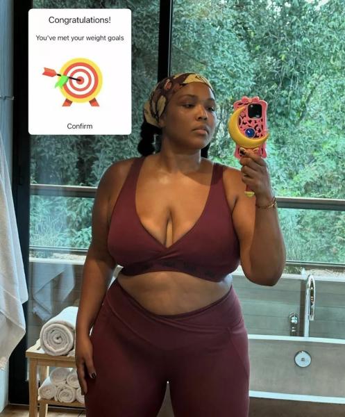 "Достигла цели": Лиззо похвасталась результатами своего похудения
"Достигла цели": Лиззо похвасталась результатами своего похудения