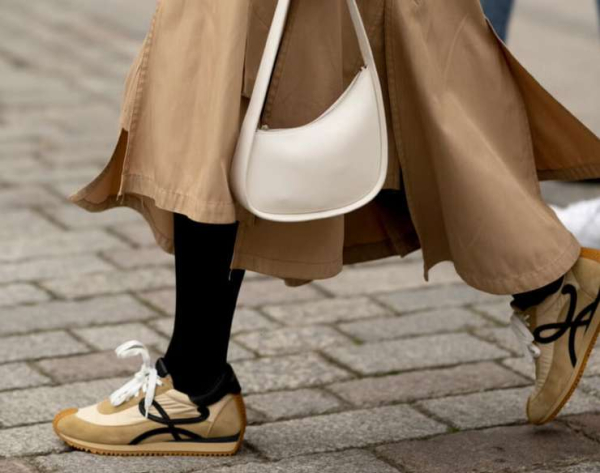Белое не надевать: какие кроссовки больше не в моде, и какие искать в магазине Белое не надевать: какие кроссовки больше не в моде, и какие искать в магазине
