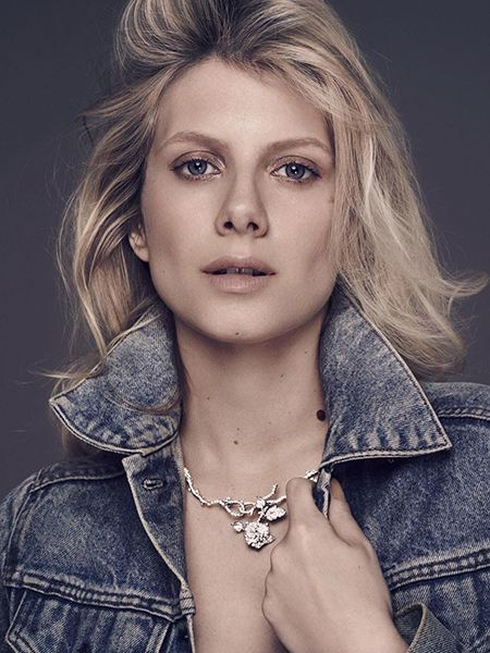 Мелани Лоран Мелани Лоран